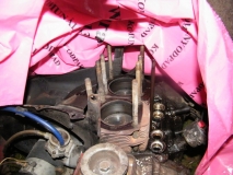 Fiat_126_Engine_Rebuild_2