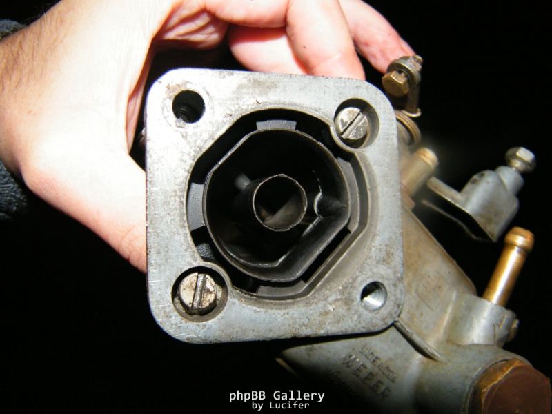 Fiat_126_Engine_Rebuild_12