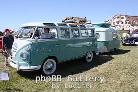 VW bus & trailer 3
