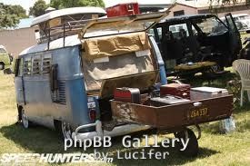 VW bus & trailer 5