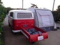 VW bus & trailer 9