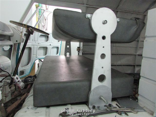 Fleetline flipover Front Seat (6)