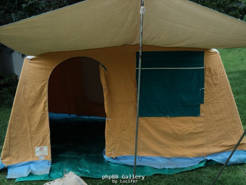 Tent 004